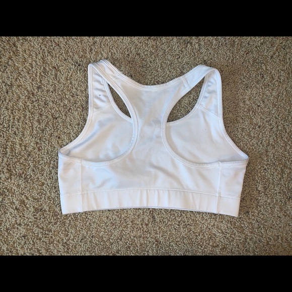 Nike sports bra - Picture 2 of 4